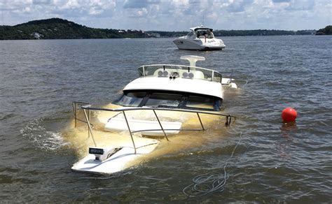 Lake Ozark, Missouri. 33ft - 2016. Offered By: MarineMax Lake Ozark. Contact. Video. 2023 Sea Ray 310 SLX. US$349,000* US $2,945/mo. Lake Ozark, Missouri. 32ft - 2023. Offered By: MarineMax Lake Ozark. Contact < 1; 2; 3 > * Price displayed is based on today's currency conversion rate of the listed sales price.. 