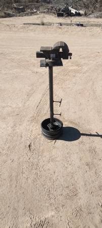 Rail anvil 12" 15 lb $35 In las cruces . Avoid scams, deal locally Beware wiring (e.g. Western Union), cashier checks, money orders, shipping.. 