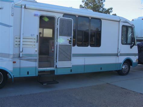Fifth Wheel (110) Class B (81) Toy Hauler (59) Pop Up Camper (11) Truck Camper (11) Used RVs For Sale in Nevada: 760 RVs - Find Used RVs on RV Trader. . 
