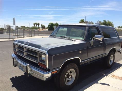 Craigslist las vegas used cars. craigslist Cars & Trucks - By Owner for sale in Mohave County. see also. SUVs for sale ... Las Vegas 1997 Ford F-250HD. $16,500. Kingman 2002 Ford F-150 4X4 Truck For Sale - Cash only. $10,000. Kingman - SOLD Great Work Van. … 