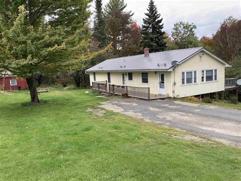 Craigslist lyndonville vt. One Bedroom apartment. 10/11 · 1br · Lyndonville. $850. 1 - 3 of 3. vermont apartments / housing for rent "lyndonville" - craigslist. 