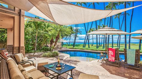 Explore an array of Maui vacation rentals, all bookable online. Choose from tons of properties, ideal house rentals for families, groups and couples. Rent a whole home in Maui, HI, United States of America for your next weekend or vacation.. 