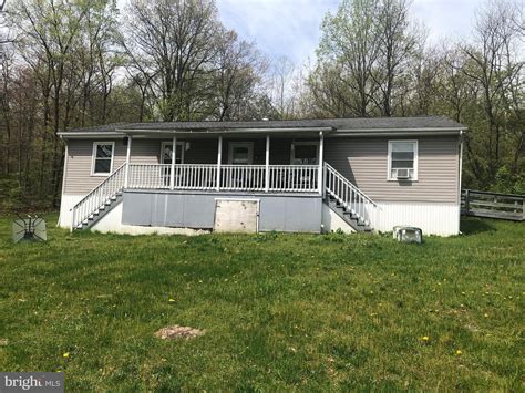 Craigslist mcconnellsburg pa. Zillow Group Marketplace, Inc. NMLS #1303160. Get started. 1795 E Dutch Corner Rd, Mc Connellsburg PA, is a Single Family home that contains 1068 sq ft and was built in 1939. The Rent Zestimate for this Single Family is $999/mo, which has decreased by $315/mo in the last 30 days. 