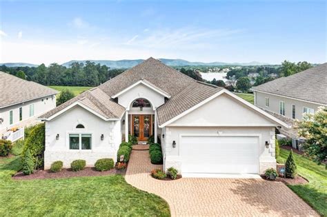 View 753 homes for sale in Smith Mountain Lake, VA at a median listing home price of $116,800. See pricing and listing details of Smith Mountain Lake real estate for sale. . 