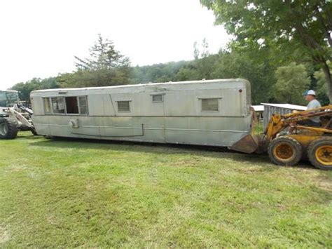 Craigslist n.h. Legally Trailerable Houseboats, Buy Sell Trade & Discussion. Trailerable houseboats have been around for years. I don't have many friends who could afford to go out and buy a new one, paying retail prices. However, in this group, there's a bunch of folks who... 