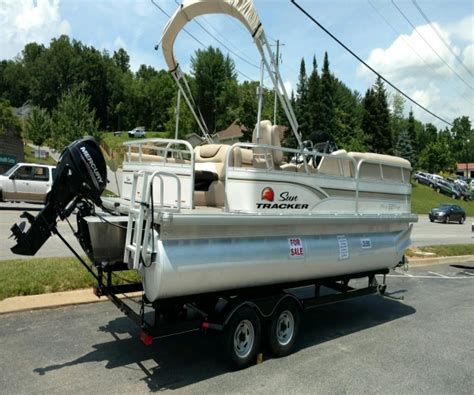 craigslist Boats - By Owner for sale in Chattanooga, TN. see also. 1995 Chaparral Bow Runner 21ft v8 Boat 2130ss. $11,500. Cleveland, TN Kayak. $700. Jasper, TN Boat fs/ft. $6,750. Ooltewah PRICE DROP Stratos 283 Vindicator. $7,900. Scottsboro Al 2020 Sea-Doo SPARK 3-UP ROTAX 900 H.O. ACE IBR .... 