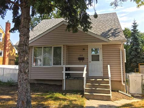 craigslist Housing in New Hampshire. see also. Open House On 10.14! 10am-3pm Ask About Our Move In Special. ... COMMERCIAL BUILDING FOR RENT HILLSBORO NEW HAMPSHIRE MAIN RD. $3,000. Hillsboro ... Single Family Home 4BR/1BA (Fix n Flip, Brrrr, Distressed) $77,995.. 