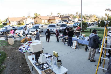 Craigslist orange county garage sales. 10/21 SAT 7a-12 Huge neighborhood garage sale with more than a dozen homes in the Vista Royale tract in Orange participating. Look for signs and map guides in tract. 