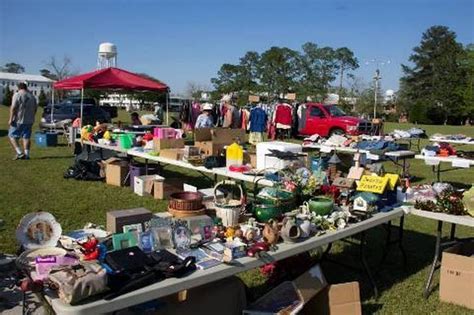 Craigslist pensacola garage sales. Sep 28, 2023 · TOOLS kids items collectibles Wood furniture Jewelry Designer New with tags clothes Luxury Much, much more than what photos show Incredible deals 