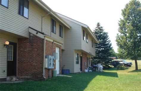 Craigslist plymouth wi apartments. Apartments For Rent in Plymouth, WI. Sort: Just For You 6 rentals . Use arrow keys to navigate. $750/mo. 2bd. 1ba. 800 sqft. 424 1/2 Smith St, Plymouth, WI 53073 ... 