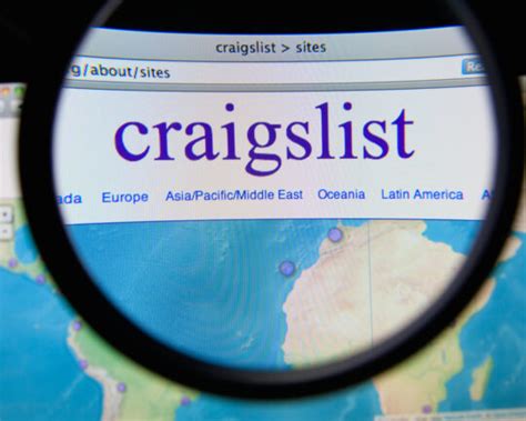 Craigslist portugal. Website oficial. Craigslist.org. A Craigslist é uma rede de comunidades online centralizadas que disponibiliza anúncios gratuitos aos usuários. São anúncios de diversos tipos, desde ofertas de empregos até conteúdo erótico. O site da Craigslist também possui fórums sobre diversos assuntos. O serviço foi fundado em 1995 por Craig ... 