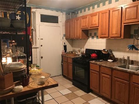 Craigslist rentals humboldt. Cat-Friendly Upstairs Apartment Near HSU & Downtown Arcata! 2 bedroom apartment with carport! Available now! 2/1 home end of street close to back of Sequoia Park! Stop … 
