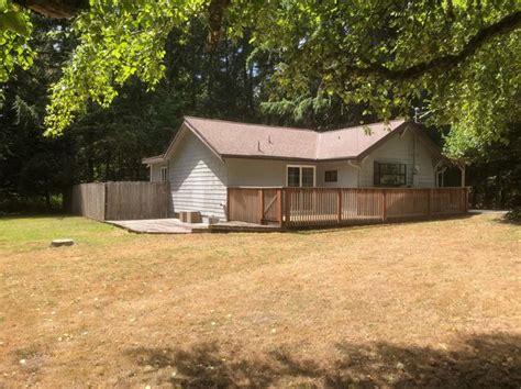 20 Four Bedroom Rentals Available in Kitsap County.