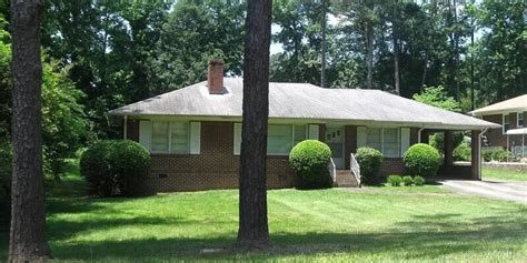 East Cobb Townhouse 2 bedroom 3 bath to share. 5/18 · 2