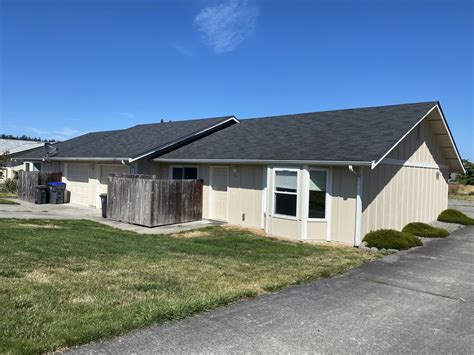 Craigslist sequim wa rentals. Our community is the first its kind in the Sequim/Port Angeles area designed to fit the needs of individuals and families. Elk Creek Apartments offer one bedroom/1 bath (653 sq ft), two bedroom/2 bath w (969 sq ft), and three bedroom/2 bath (1106 sq ft) apartment homes which include a full-size/washer/dryer (for an additional $40.00 per month ... 