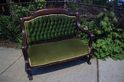 Craigslist settee. craigslist Furniture for sale in Toledo, OH. see also. Beautiful Ficus Tree! Artificial! 7 foot tall. $100. 43612 OOAK Bottle Cap Furniture. $50. Toledo Couch, end tables, … 