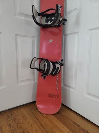 Craigslist snowboard. High Sierra US Ski Team Rolling Ski - Snowboard Duffel Bag. Like New. Used once for a ski trip. Luggage, Carry On. Duralite® materials keep your gear protected during transport Zip PVC-lined end... 