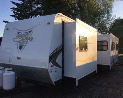 We appreciate you visiting our Moses Lake, Washington RV dealership, where we have a large selection of RVs, and taking a look. We look forward to helping you choose the ideal camper, motor home, fifth wheel, travel trailer, or camper. Everybody can find something at ClickIt RV in Moses Lake to meet their needs for living, traveling, and RVing..