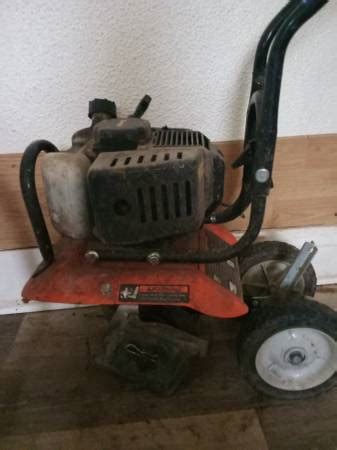 JOHN DEERE 820 TILLER. GAS WITH ELECTRIC STARTER. THIS IS THE BIG ON