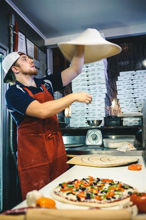 Craigslist trabajos en restaurantes. 1,702 empleos de: Trabajos en restaurantes disponibles en Indeed.com. Esta es una oportunidad única para aquellos que están iniciando sus estudios culinarios y desean sumergirse en el emocionante mundo de la cocina. 
