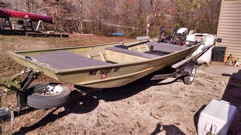 Craigslist used jon boats for sale. 1984 Polarkraft 1760 River Jon. Has a 2002 Yamaha 70 HP 2 stroke purchased new in 2014 with receipts. Garaged since 2001. I used to duck hunt the MS river with it but now only fish with it. Has a homemade duck blind that shoots 3 easily. 3 batteries, 24 v trolling motor, lowrance fish finder, bracket for small outboard, stereo. 