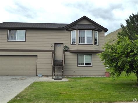 Craigslist wenatchee homes for sale. Wenatchee Homes for Sale 517 Easy St Wenatchee, WA 98801 $799,500 Sale Pending For Sale Pending Single Family 4 Beds 2 Full Baths 3,643 Sq. Ft. 4 Car Garage Listed by Melissa Kenady | Kenady Group, LLC | (509) 888-5639 40 Photos Map & Location Street View Gorgeous historic home in desirable Sunnyslope area. 