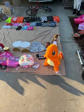 Craigslist yard sales fresno. Yardsale Tools, Outdoor, home and garden, miscellaneous items.. 