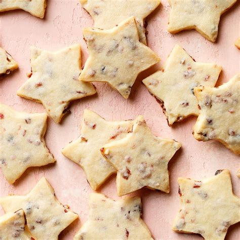 Cranberry Shortbread Stars Recipe: How to Make It