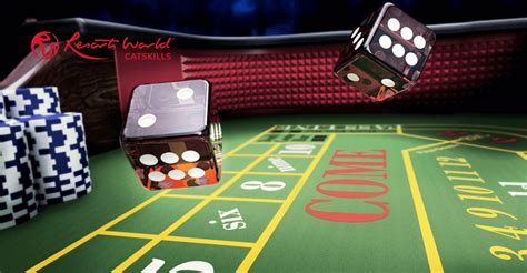 Craps dice game. Learn how to play craps online with our free game and top tips. Compare the best sites for real money craps with generous bonuses and promotions. 
