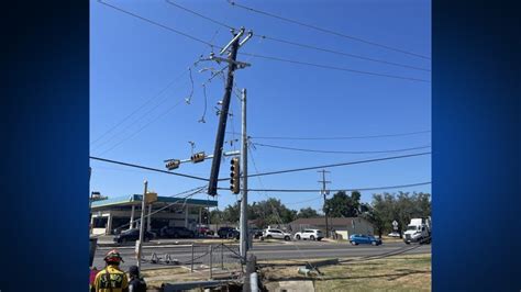 Crash in Leander causes outage after vehicle knocks down power pole