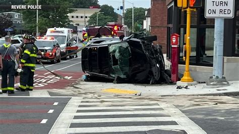 Crash in Revere damages multiple cars, smashes windows at nearby building