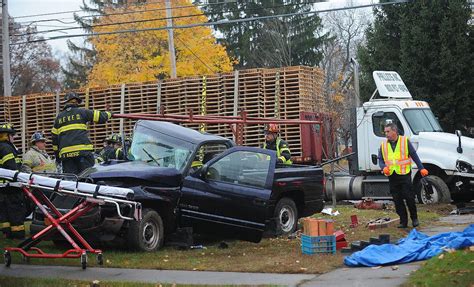 Crash leads to road closure in Fort Edward