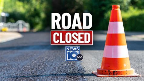 Crash on Delafield Drive in Colonie shuts down all lanes