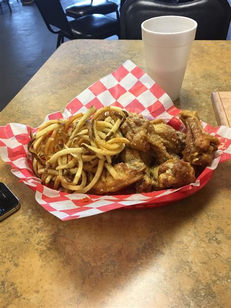Craven wings. Order 30 Wings online from Craven Wings- West Knox -12350 South Northshore. 