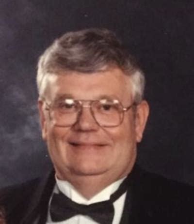 Roger Wills, 57, of Crawfordsville passed away Oct. 10, 2023, in Lafayette. He was born April 15, 1966, at Crawfordsville. Roger was a loving husband to Mandie for 37 years and a devoted … . 
