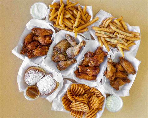Crazy mike's wings menu. Buffalo Wild Wings is a popular sports bar and grill known for its delicious wings and wide array of menu options. Whether you’re a fan of traditional buffalo wings or looking to t... 