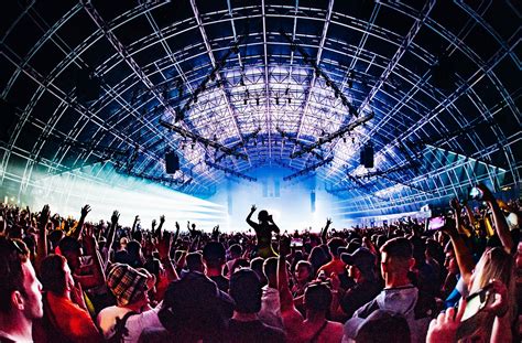 Creamfields South Loses Steel Yard Stage & HOLO - EDMTunes