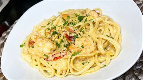 Creamy lobster and shrimp pasta - YouTube