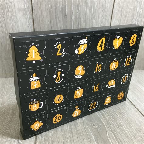 Create Your Own Advent Calendar Selection Box with 24 Compartment Tray