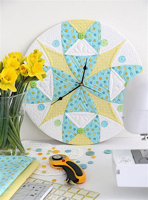 Create a Pretty Quilted Clock in Your Colors Quilting Digest