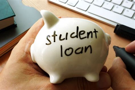 Credit cards, car loans and mortgages: Should financial literacy be required for students?