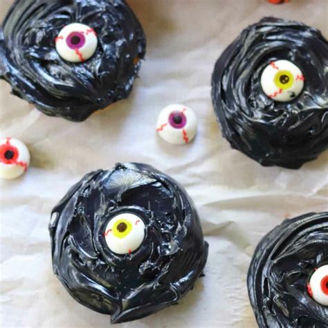 Creepy Eyeball Donuts - Daily Dish Recipes