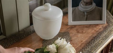 Cremation services king county.  Whether you choose a simple cremation, simple ...