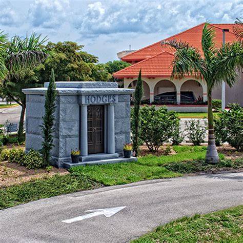 Cremation services naples fl.  in Fort Myers, Florida.  We highly recommend this fam...