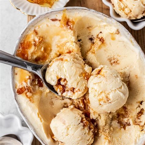 Creme brulee ice cream. Jul 26, 2021 · Instructions. Mix ice cream ingredients in a large bowl with a hand mixer. Pour into frozen ice cream tub. Churn 25 to 30 minutes. As soon as ice cream starts churning, start making brulee sugar as shown below. (It doesn’t take long to make, but you will want to chill it as directed, which does take several minutes.) 