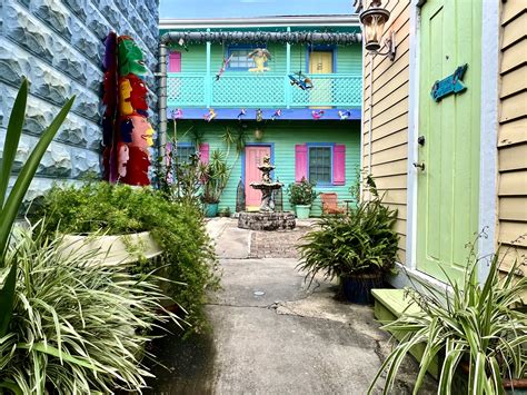 Creole gardens. Things To Know About Creole gardens. 