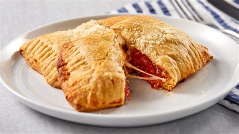 Crescent Pizza Pockets
