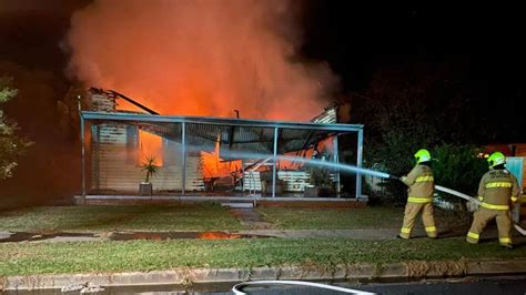 Crews battle fire at home in Holbrook