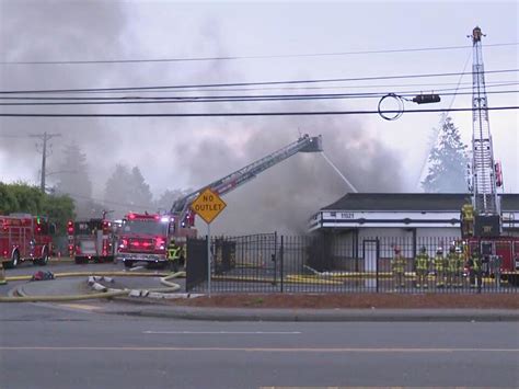 Crews battle large industrial fire in Richmond WVXU