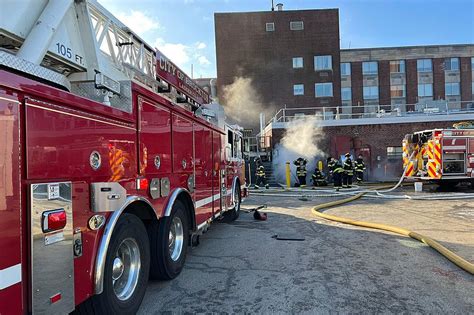 Crews battling 4-alarm industrial fire in Toronto’s west end